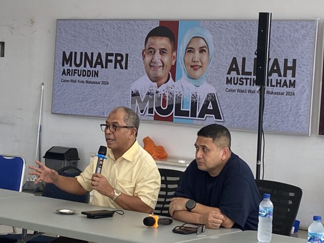 
					Ilham Arief Sirajuddin (IAS) bersama Calon Walikota Makassar Munafri Arifuddin (Appi)

Dok.pribadi