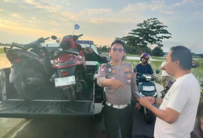 
					Polres Gowa razia Balapan Liar di sepanjang Jl Biring Ala'/Moncobalang, Desa Biring Ala', Kecamatan Barombong, Kabupaten Gowa (Dok.Ist)