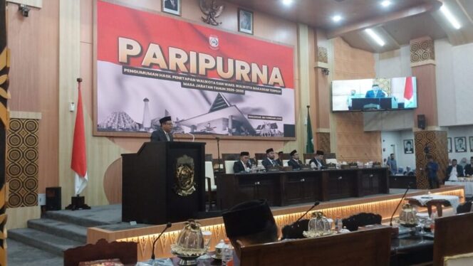 
					DPRD Kota Makassar saat menggelar rapat Paripurna. (dok.ist)