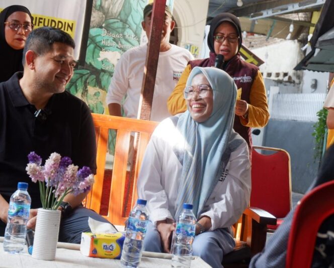 
					Dra Hj Kartini anggota DPRD Kota Makassar 2019-2024