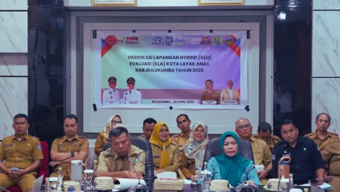 
					Bupati Bulukumba saat menghadiri Vidcon Verifikasi Lapangan Evaluasi KLA 2025. (dok.ist)