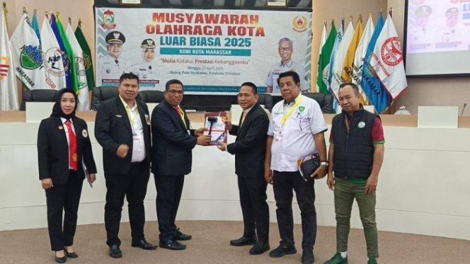 
					Ketua Komisi B DPRD Makassar Ismail Dilantik Sebagai Ketua KONI PERIODE 2025-2029