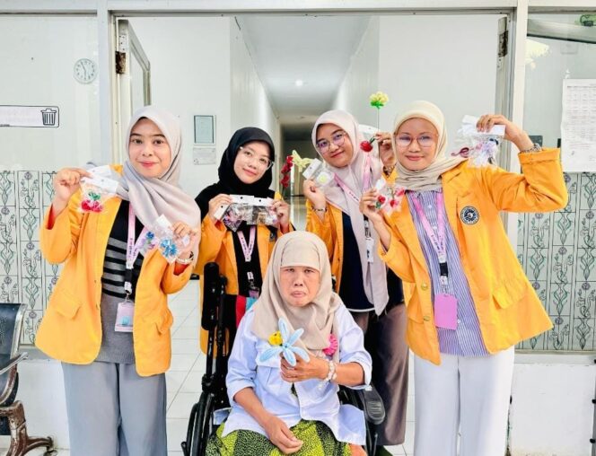 
					Fakultas Psikologi UNM yang tergabung dalam Tim 1 Program BKP Proyek Kemanusiaan meluncurkan program bertajuk “Bina Karya”. (Dok.ist)