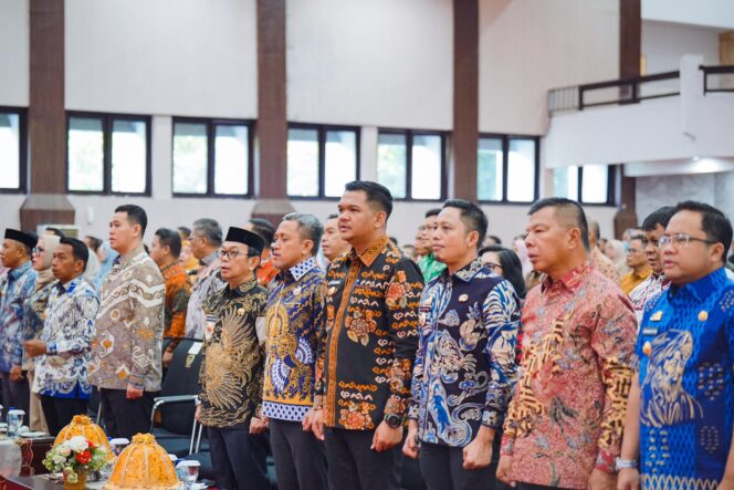 
					Bupati Bantaeng Uji Nurdin menghadiri Musrenbang untuk penyusunan RPJMD Provinsi Sulawesi Selatan 2025–2029 serta RKPD. (dok.ist)