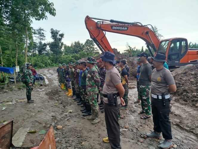 
					Apel pagi satgas. (dok.ist)