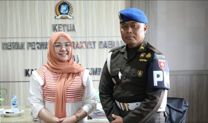 
					Ketua DPRD Bulukumba menerima kunjungan silaturahmi dari Komandan Sub Detasemen Polisi Militer (Dansubdenpom) Bulukumba. (dok.ist)