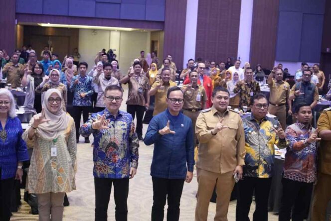 
					Green Leadership Forum di Makassar: Wamendagri dan Wali Kota Appi Sepakat Dorong Aksi Nyata Hadapi Krisis Iklim