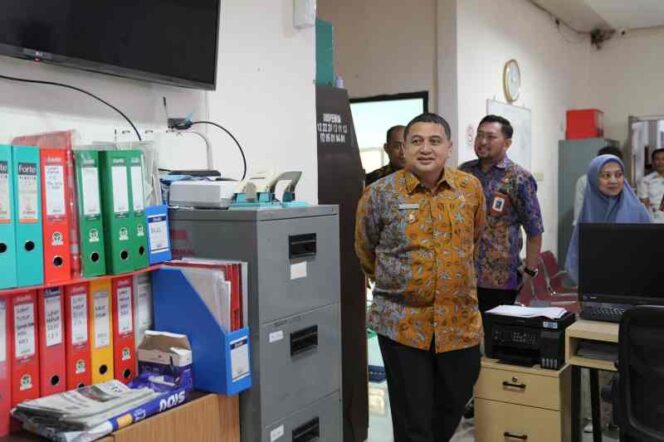 
					Sidak ke Kantor Gabungan Dinas, Wali Kota Makassar Soroti Fasilitas Rusak dan Kebersihan