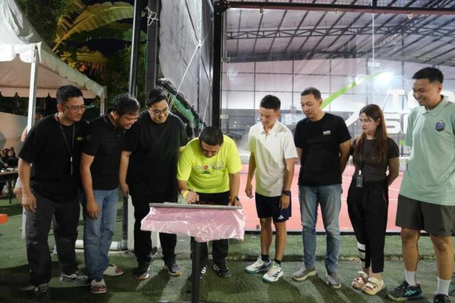
					Wali Kota Makassar Resmikan Top Spin Arena dan Buka Turnamen Padel Perdana