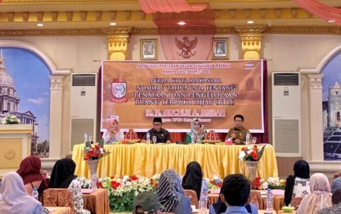 
					Ir. H. Muchlis A. Misbah Ajak Warga Jaga Ruang Terbuka Hijau Lewat Sosialisasi Perda