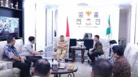 Kepala Badan Pendapatan Daerah (Bapenda) Kota Makassar, Andi Asminullah, mendampingi Bapak Wali Kota Makassar Munafri Arifuddin, menerima audiensi dari pihak Bank BRI di Balai Kota Makassar.(Dok.ist)