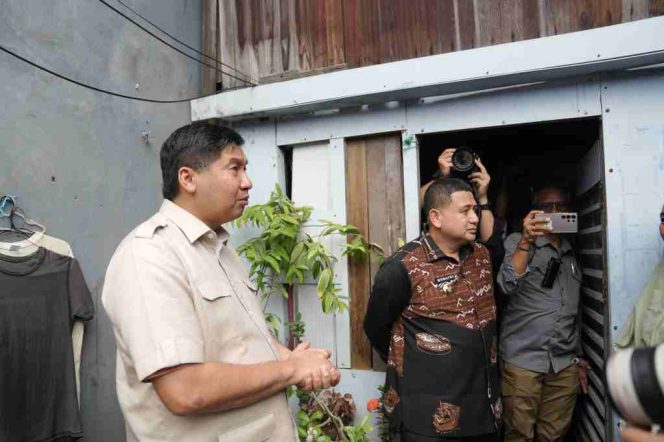 
					Dua Menteri Tinjau Kawasan Kumuh di Pampang, Wali Kota Makassar Siap Percepat Perbaikan Hunian Warga