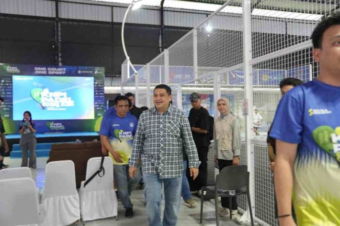 
					Wali Kota Munafri Buka KNPI Padel Society 2025: Olahraga Kekinian yang Gerakkan Ekonomi Anak Muda