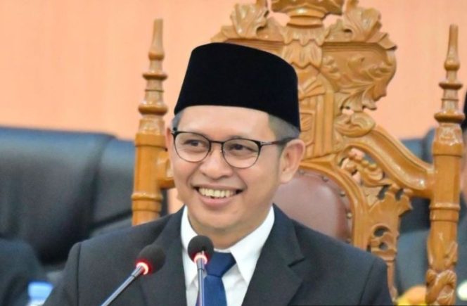
					Ketua DPRD Makassar Ajak Semua Pihak Majukan Pendidikan di Hari Hardiknas 2025