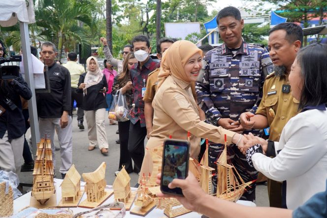
					Aliyah Mustika Ilham Dukung Gerakan Pangan Murah: Wujud Nyata Komitmen Makassar Jaga Stabilitas Harga dan Ketahanan Pangan