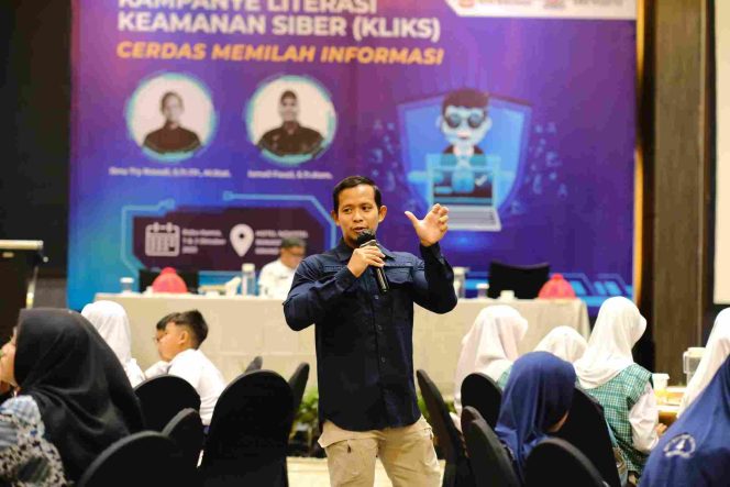 
					Diskominfo Makassar Bekali Pelajar SMP Jadi Generasi Tangguh di Dunia Digital