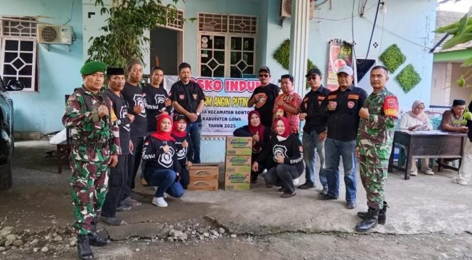 
					PAC PANDAWA PATTALLASSANG GOWA Turun Langsung Salurkan Bantuan untuk Korban Angin Puting Beliung di Dusun Borong Rappo