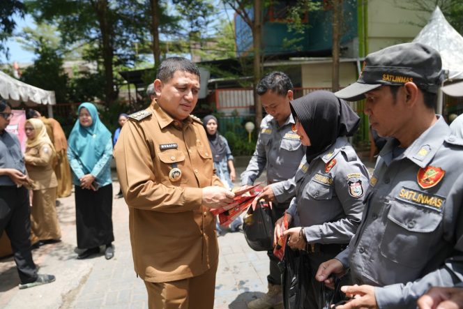 
					Munafri Dorong Gerakan Pangan Murah Jadi Program Rutin, Pastikan Warga Makassar Mudah Akses Kebutuhan Pokok