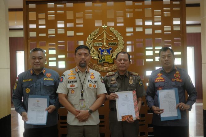 
					Satpol PP Sulsel Satukan Kekuatan: MoU Lintas Perbatasan Perkuat Respons Kebakaran Tiga Kabupaten