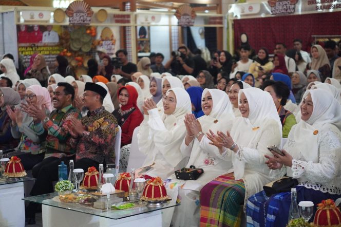 
					Melinda Aksa Bawa UMKM Makassar Bersinar di Expo Kreatif Andalan 2025