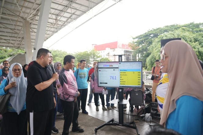 
					Ribuan Lansia Padati Karebosi: Appi Lepas Dua Paket Umrah & Tegaskan Komitmen Makassar Ramah Lansia