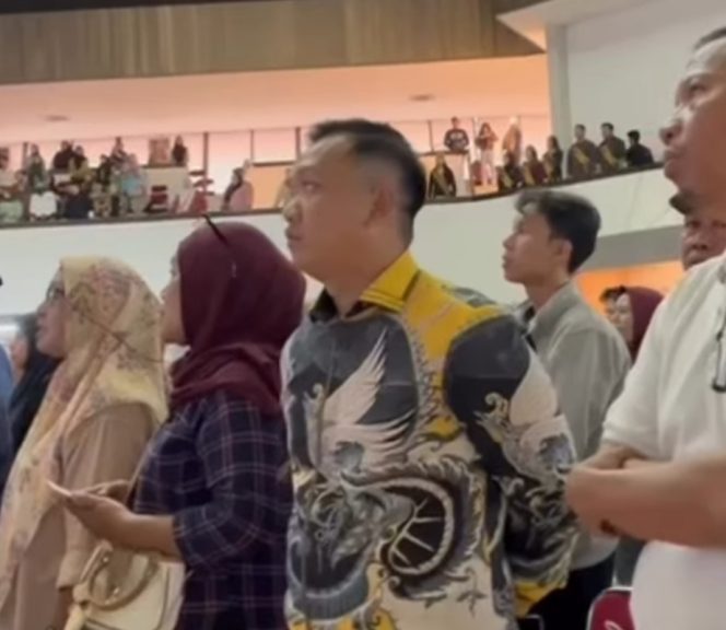 
					Camat Bontoala Ajak RT/RW Aktif Kelola Sampah, Insentif Rp100 Juta Diharapkan Percepat Makassar Bebas Sampah