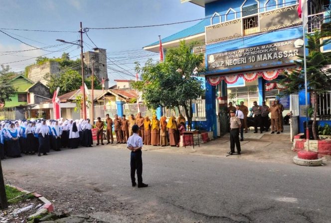 
					Wakapolsek Bontoala Turun ke Sekolah, Sampaikan Pesan Kamtibmas Lewat Program Police Go To School