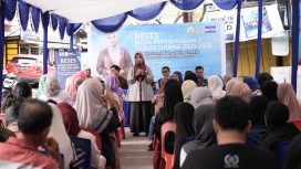 Fatma Wahyuddin, S.T., M.M., Anggota DPRD Provinsi Sulawesi Selatan menuntaskan rangkaian Reses Kedua Tahun Sidang 2026 pada Titik 9 atau titik terakhir yang digelar di Jalan Salemo Raya RT 04 RW 01, Kelurahan Malimongan Tua, Kecamatan Wajo, ( Dok Bars)