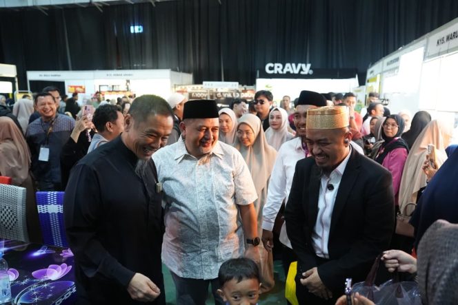 
					Borong Produk UMKM di Muslim Life Fair, Appi Dorong Makassar Jadi Tuan Rumah Event Ekonomi Umat Berskala Nasional