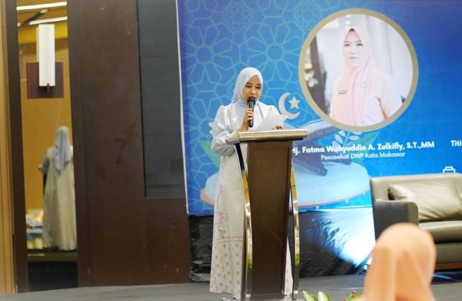 
					Penasihat DWP Kota Makassar Hj Fatma Wahyuddin Buka Sosialisasi Pengembangan Kapasitas Keluarga ASN