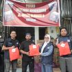 DPD Partai Perindo Kota Makassar Menyerahkan Bantuan Kepada Korban Kebakaran Di Mangasa.(Dok Bars)