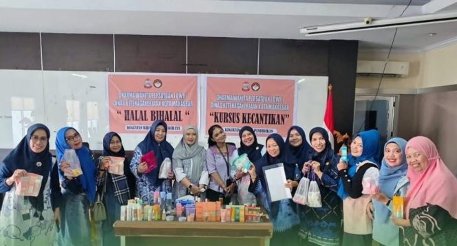 
					DWP Disnaker Makassar Pererat Silaturahmi Lewat Halal Bihalal, Hadirkan Pelatihan hingga Doorprize untuk Anggota