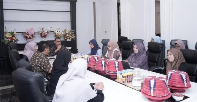 
					DWP Kota Makassar Hadiri Rakor TAMASYA, Tegaskan Dukungan bagi Program Pengasuhan Ramah Anak