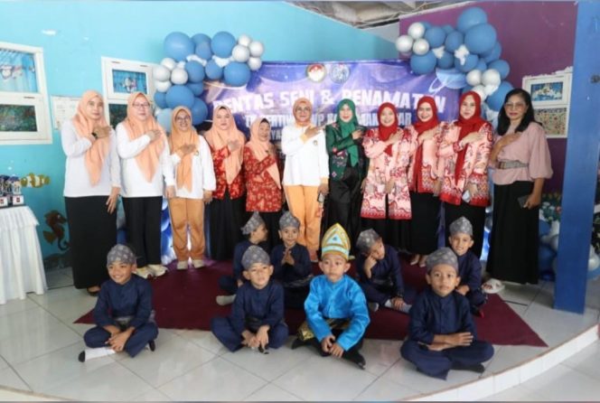 
					DWP Kota Makassar Hadiri Pentas Seni dan Penamatan TK Pertiwi, Apresiasi Kreativitas Anak Didik
