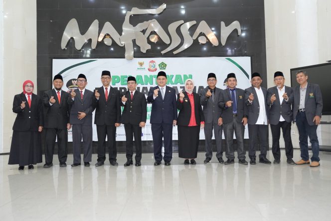 
					Lantik Pimpinan BAZNAS Makassar 2026–2031, Appi Dorong Zakat Jadi Instrumen Pengentasan Kemiskinan