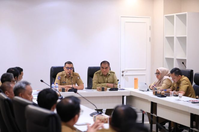 
					Pemkot Makassar Matangkan HUT RI ke-81, Lapangan Karebosi Jadi Pusat Upacara Kemerdekaan