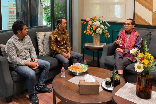 
					Alumni Unhas Harbiyanto Maju Caketum PB HMI, Kantongi Restu Rektor